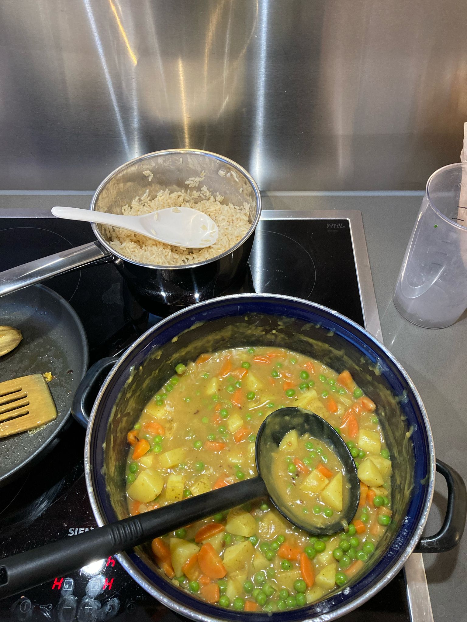 katsu curry in de pan